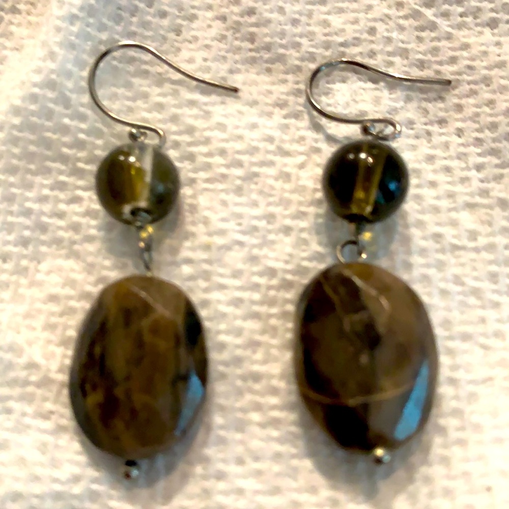 Stone and bead drop earrings
